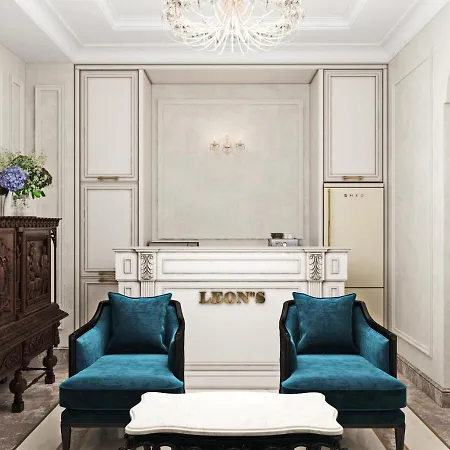 Hotel Leon *